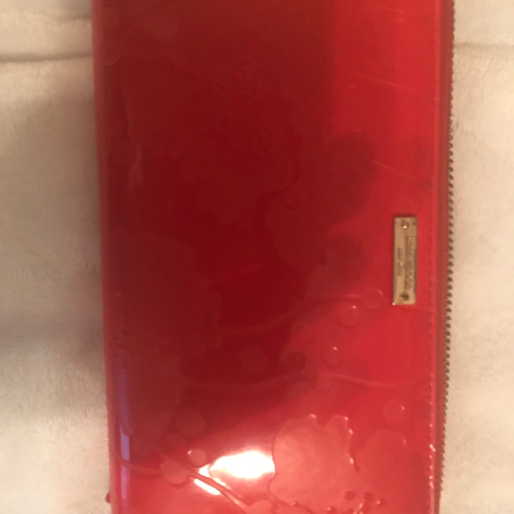 Kate spade zip wallet